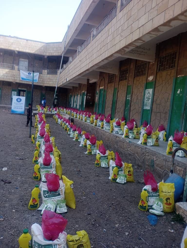 May 25, 2026 humanitarian aid - 120 food baskets distributed to villages in Maqbana District, Taiz